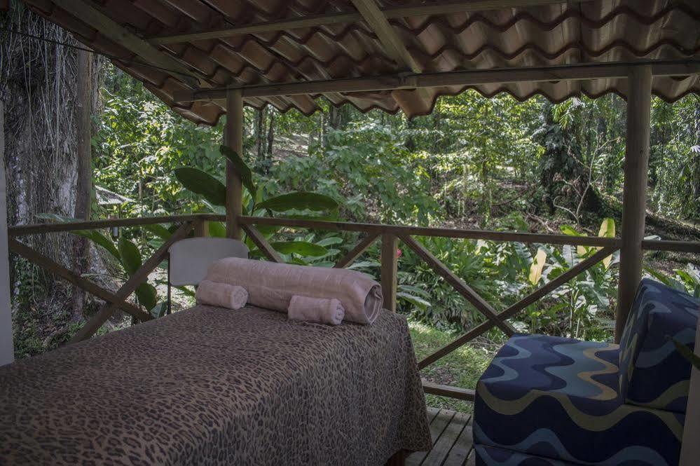 Bugabutik Hotel Resort Cocles Beach Exterior photo
